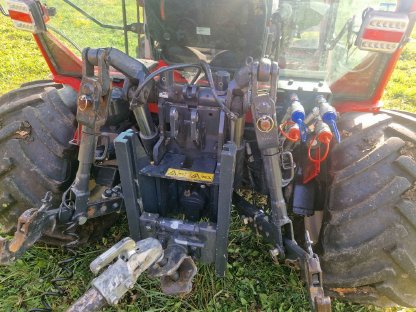 Bild 7:Antonio Carraro TTR 10900 R