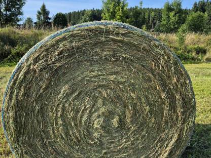 Bild 2:Heuballen