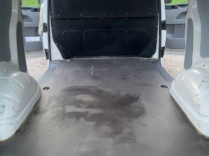 Bild 4:Verkaufe VW T5 Transporter