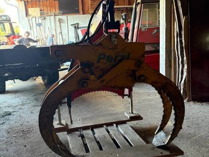 Bild 4:Perzl Holzzange