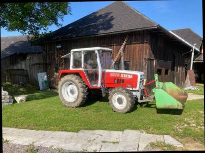 Bild 9:Traktor Steyr 8070