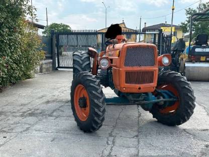 Trattore Fiat 415