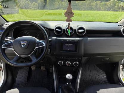 Bild 7:Dacia Duster Celebration Blue dCi 115 4WD