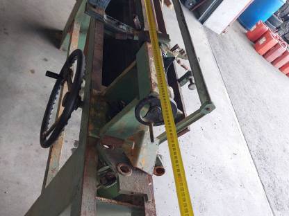 Bild 3:Drechselbank Holzher