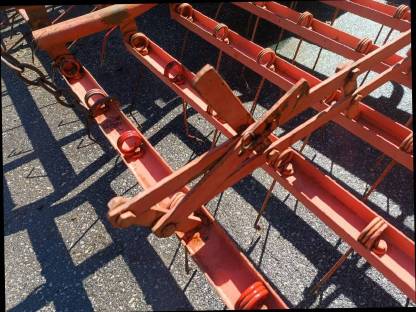 Bild 5:Grünlandstriegel Heger 6 m