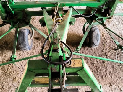 Bild 3:Kreiselheuer Stoll Z 550 Hydro