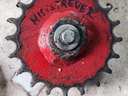 Bild 2:Miststreuer passend zu Lindner Transporter T3500S