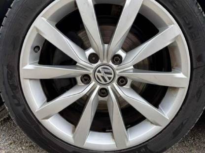 Bild 4:VW Golf 1.6 TDI Allrad R-line