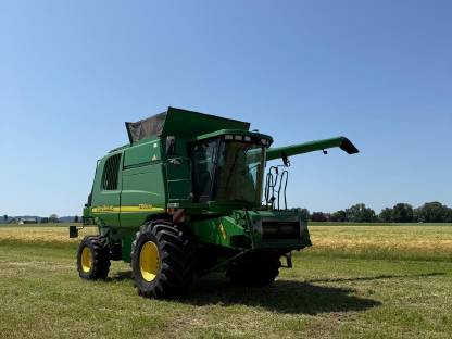 Bild 4:John Deere 9780 CTS Mähdrescher