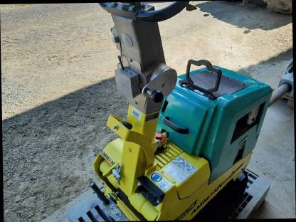 Bild 3:Rüttelplatte Ammann 50/75