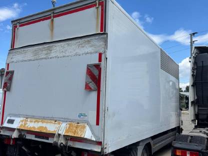 Bild 2:Mercedes Atego