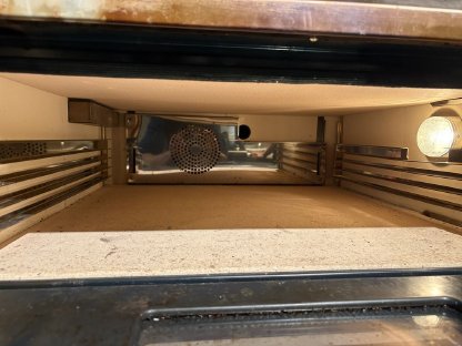 Bild 2:IME Steinbackofen Vario 4