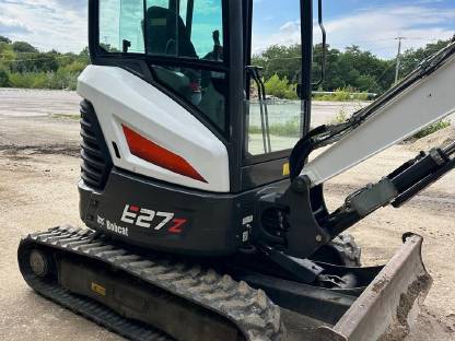 Bobcat E27z