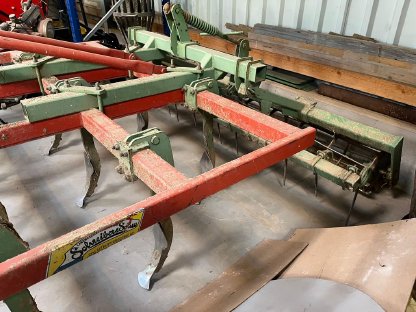 Bild 3:Grubber SCHREIBER 2,5 m