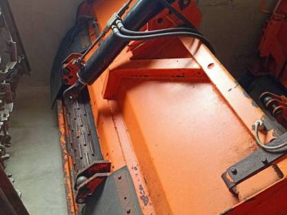 Bild 2:Splittstreuer