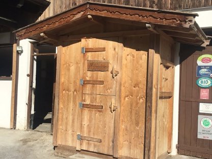 Milchhütte - Verkaufshütte