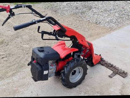 Bild 4:Motormäher Reform 616