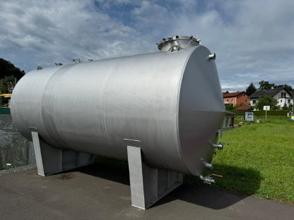 Bild 6:Lagertank 25.400 l, sehr massiv, neuwertig