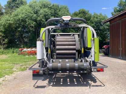 Bild 4:CLAAS Rollant 454 RC Uniwrap