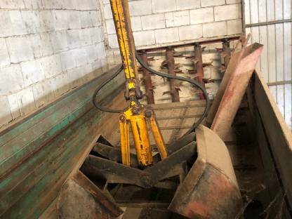 Bild 5:Miststreuer Krüger H4