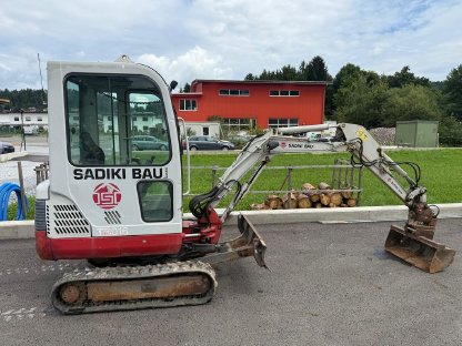 Takeuchi TB016 Minibagger mit Powertilt, Schnellwechsel