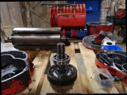 Bild 4:Hertell Güllefass-Kompressor 10.000 Ersatzteile