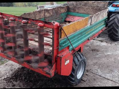 Bild 2:Miststreuer Kirchner