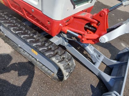 Bild 5:Minibagger Takeuchi TB216 V4 mit Powertilt