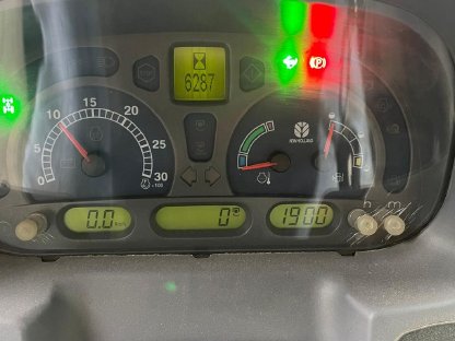Bild 8:Verkaufe New Holland TL70A