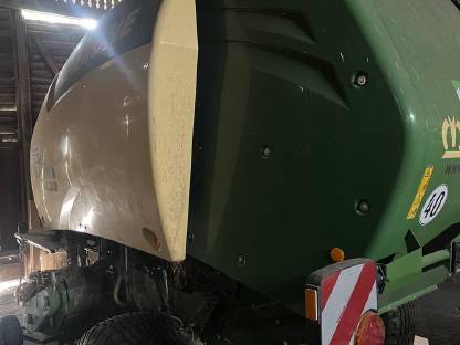 Bild 5:Krone Comprima V150 XC