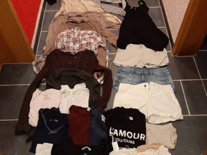 Damen Strickjacken und Shorts