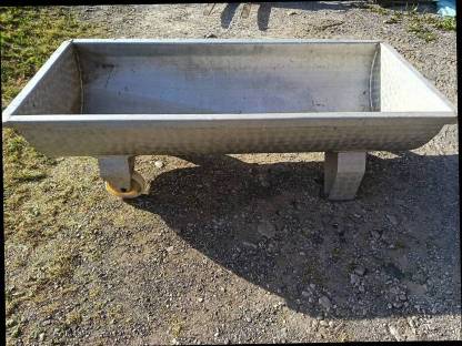 Bild 2:Brühtrog für Schweine