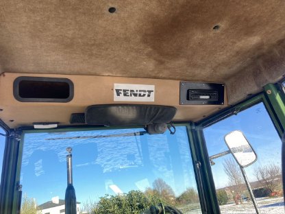 Bild 8:Fendt + Frontlader 305 LSA Stoll Farmer 309 307 308 F15