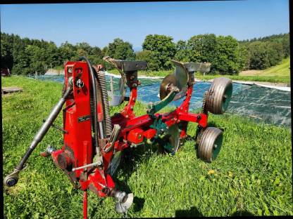 Bild 2:2 Schar Wendepflug Vogel & Noot