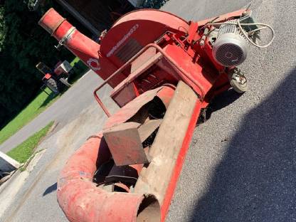 Bild 2:Heugebläse Siloförderer Gebläse Silofräse