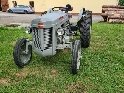 Bild 2:Massey Ferguson TEF, Bj. 1955