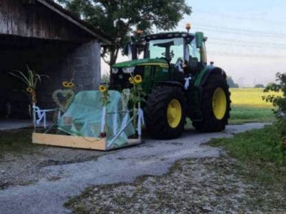 Bild 2:Transportgestell Hochzeit