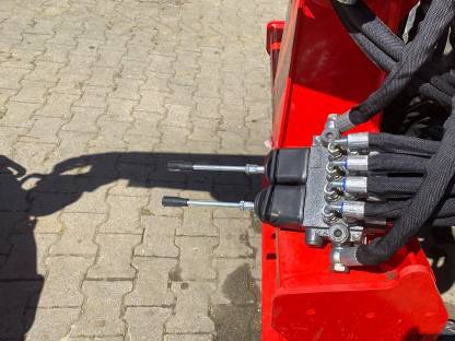 Bild 6:Krpan Rückezange KL 2500 TG