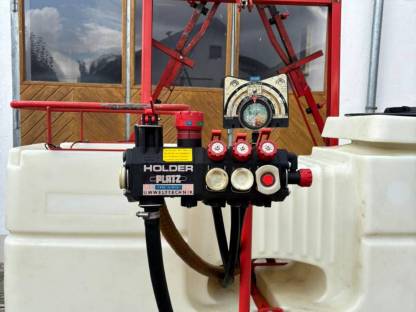 Bild 6:Feldspritze Holder IS-61 gut erhalten, einsatzbereit