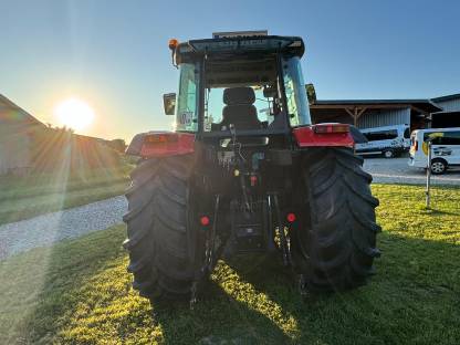 Bild 4:Ferguson 4335