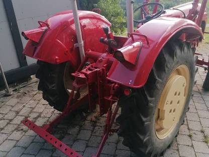 Bild 2:Porsche Super Export