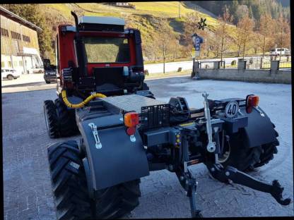 Bild 3:Lindner Unitrac 3-Punkt Aufbau