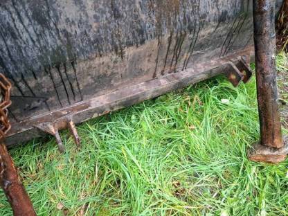 Bild 4:Schneeschild 2 m breit, sehr stabil