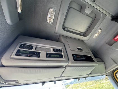 Bild 9:Mercedes-Benz Axor 1835 LS