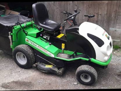 Etesia Rasentraktor Hydro 100