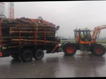 Bild 4:Fendt Xylon 524, Kommunal