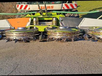 Bild 6:Claas Orbis 600