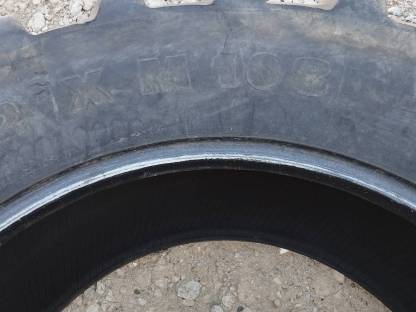 Bild 4:Zu verschenken 650/65r42 Michelin XM 108