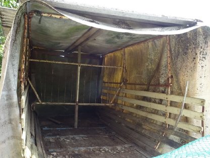 Bild 2:Alter Ladewagen