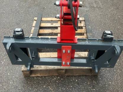 Bild 4:Palettengabel mit Niederhalter